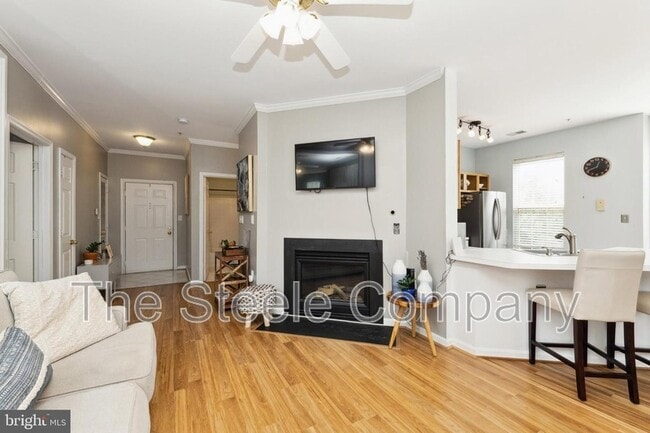 Building Photo - 15605 Everglade Ln