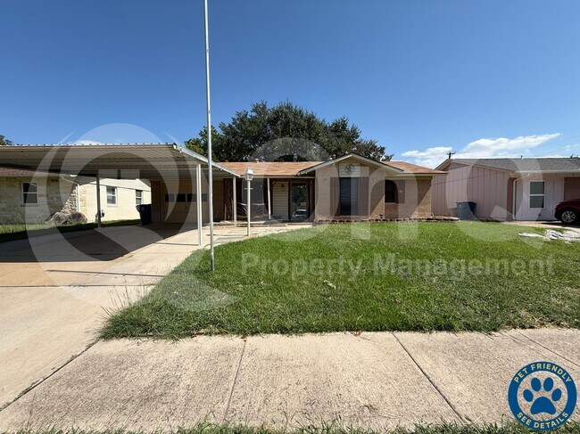 Photo - 362 S Shore Pl House