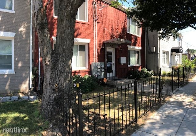 Primary Photo - 1330 Downing Pl NE