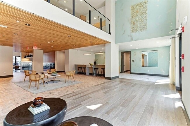 Foto del edificio - 125 Milton Ave SE