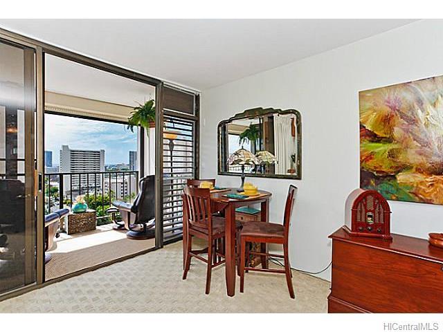 Foto del edificio - 1630 Liholiho St