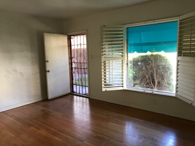 Foto del edificio - 2222 E 2nd St