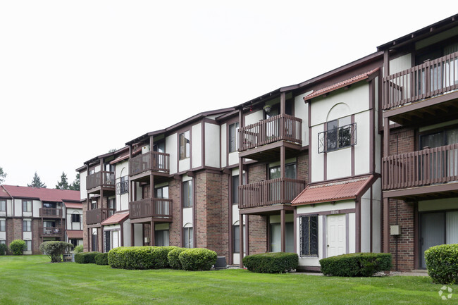 Unique Apartments On Cork Street Kalamazoo for Simple Design