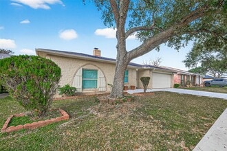 Building Photo - 10006 Towne Tower Ln