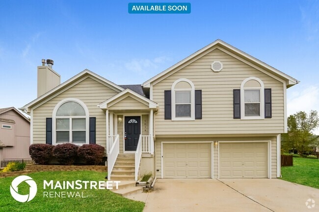 Building Photo - 1014 Hawthorne Dr