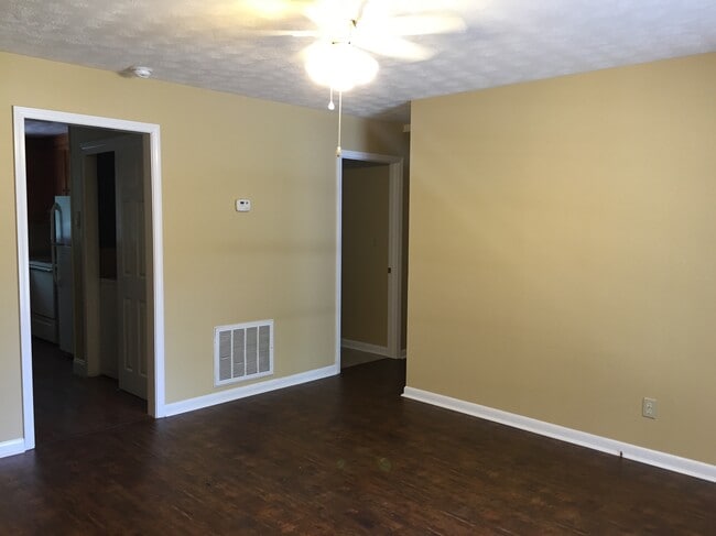 Foto del edificio - 1207 Fair Rd