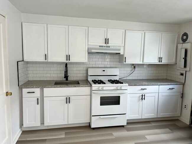 Cocina - 105 Church St