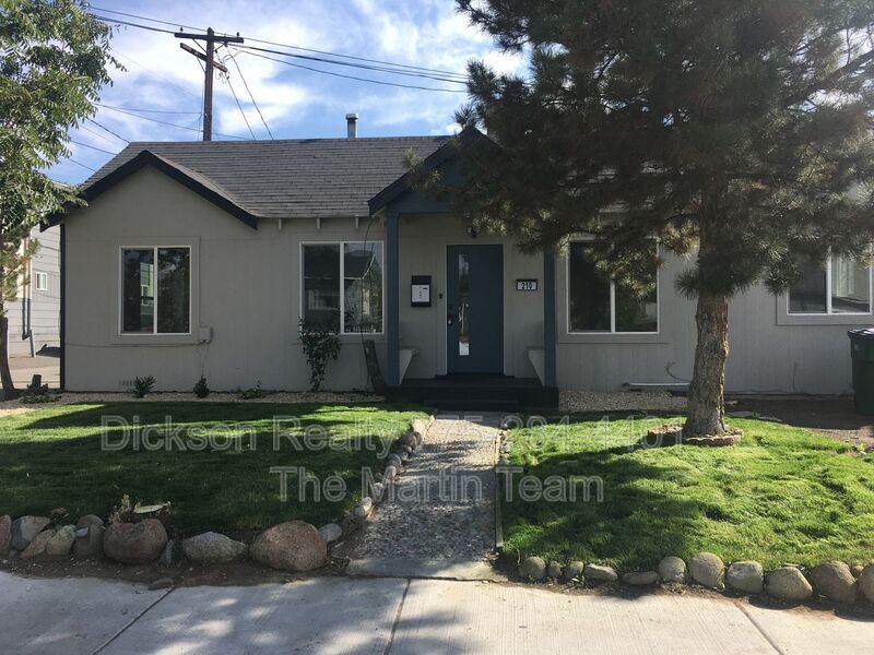 Foto principal - 210 Cheney St