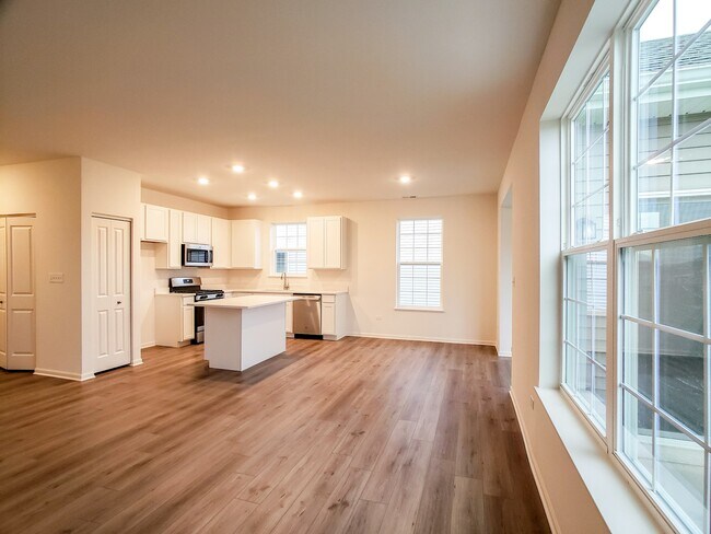 Foto del edificio - 14347 Clover Ave