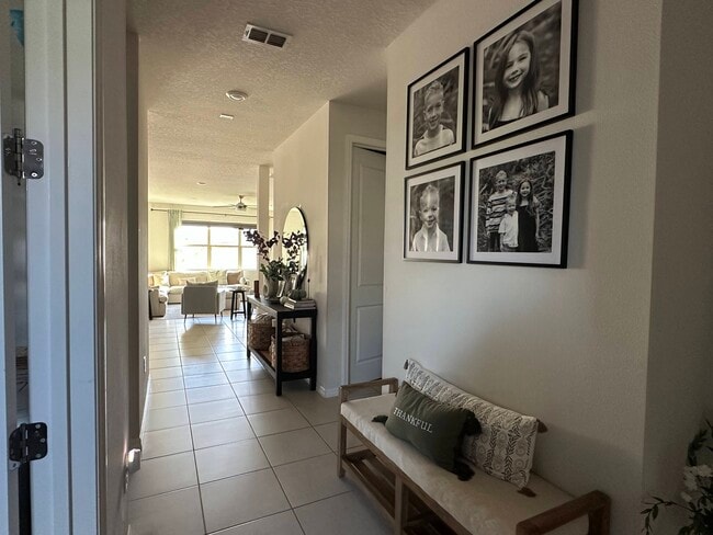 Foto del edificio - 10843 Rolling Moss Rd