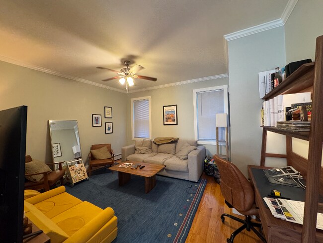 Foto del edificio - 327 High St