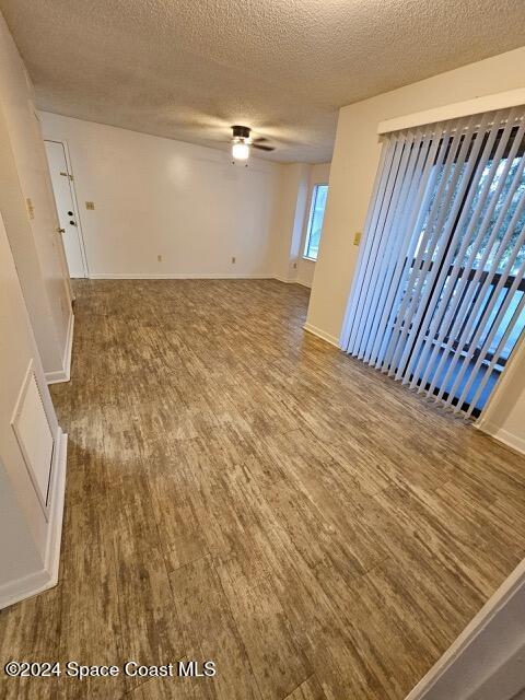 Foto del edificio - 3590 Sable Palm Ln