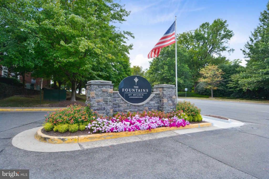 1513 Lincoln Way, McLean, VA 22102 Condo for Rent in McLean, VA