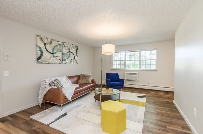 Interior Photo - Brighton Village
