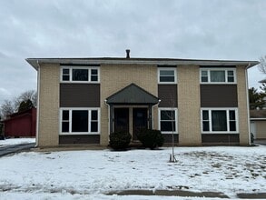 Building Photo - 350 1st Ct