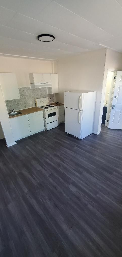 Building Photo - 66 Walker St