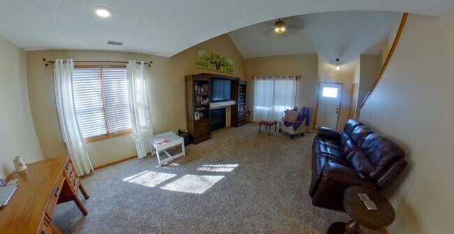 Building Photo - 3D Tour Available - Fenced-in Yard + Large...