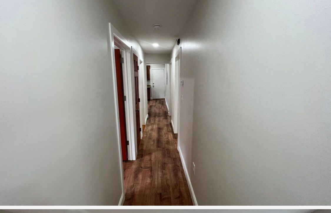 Hallway - 16 Rosseter St