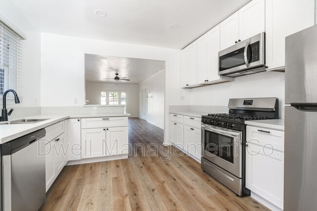 Building Photo - 4634 Nebo Dr