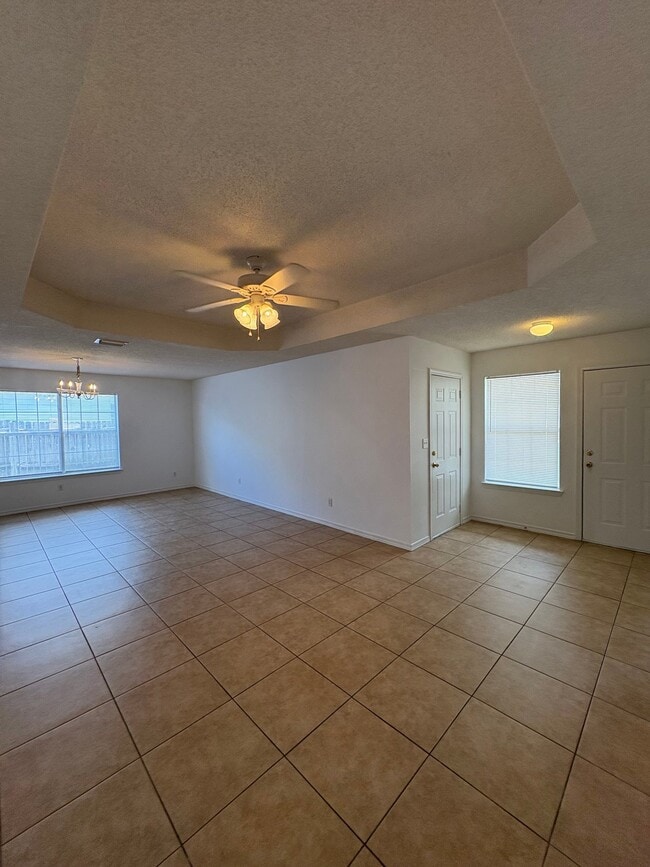 Foto del edificio - 953 Southern Oaks Ct