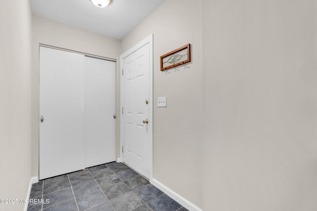 Building Photo - 562 Innkeeper Ln
