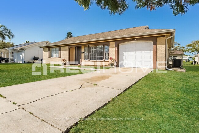 Building Photo - HOME FOR RENT!