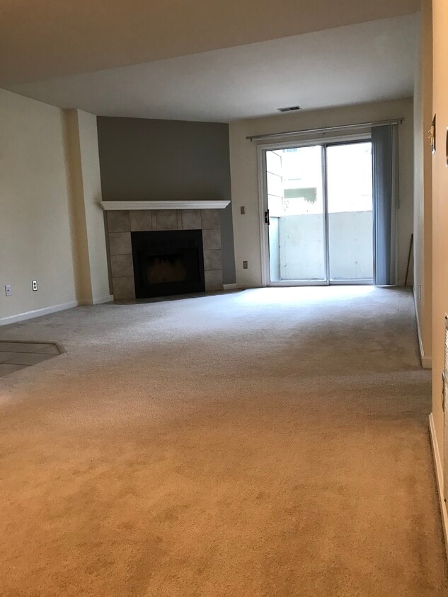 4678 White Rock Cir Unit 2, Boulder, CO 80301 Condo for Rent in