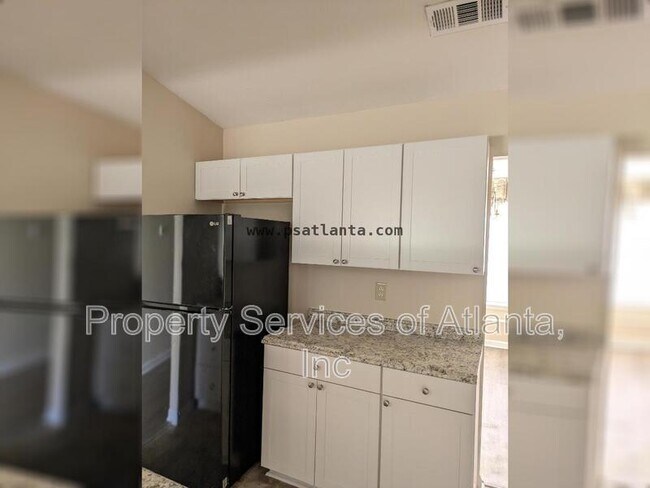 Building Photo - 3243 Forette Ln