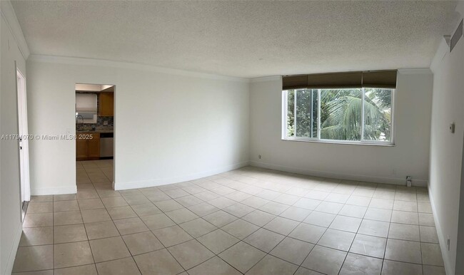 Foto del edificio - 3257 NE 13th St