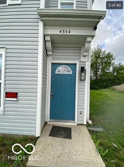 Foto del edificio - 4354 Fullwood Ct