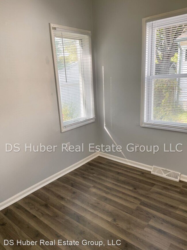 Building Photo - 3 br, 1 bath House - 417 N Francis Ave