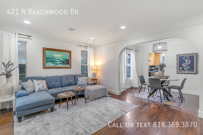 Foto del edificio - 421 N Beachwood Dr