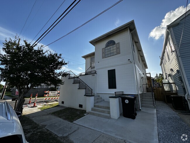 Building Photo - 3300 Nashville Ave