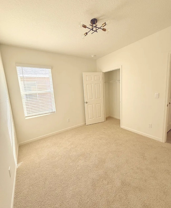 Building Photo - 12152 Rimini Wy