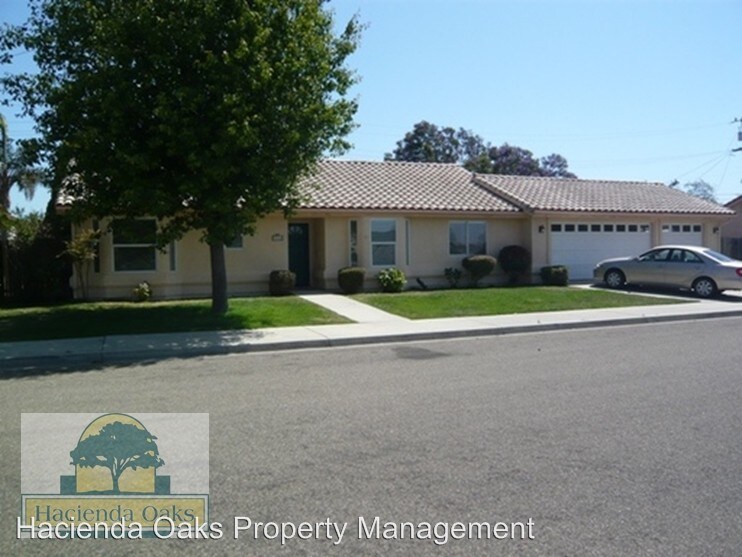 Primary Photo - 1610 Rowland Dr