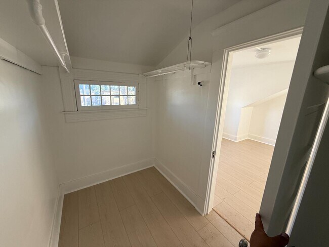 Foto del edificio - 563 San Francisco Ave