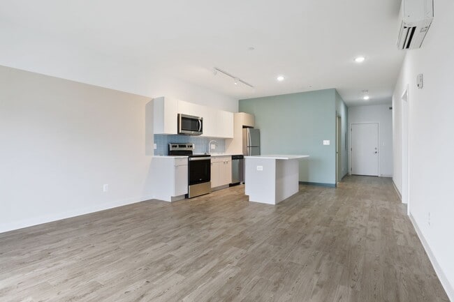 Interior Photo - For Rent: Urban Luxury at 906 Trinity Street – Your City Oasis Awaits!