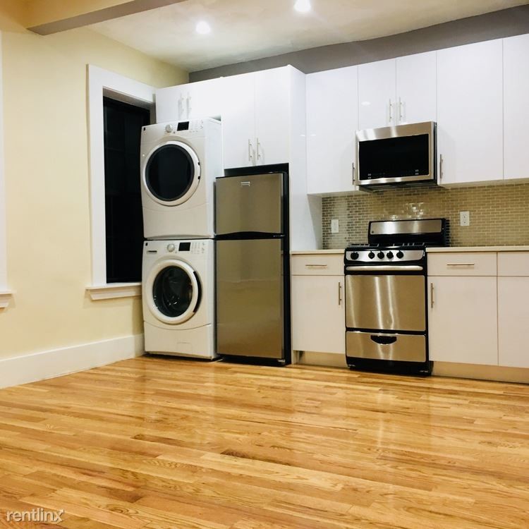 Primary Photo - 1034 Bedford Ave