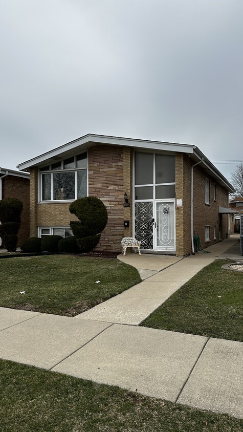 Photo - 1603 N 22nd Ave (Melrose Park, IL)