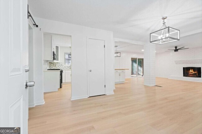 Foto del edificio - 920 Kings Ct