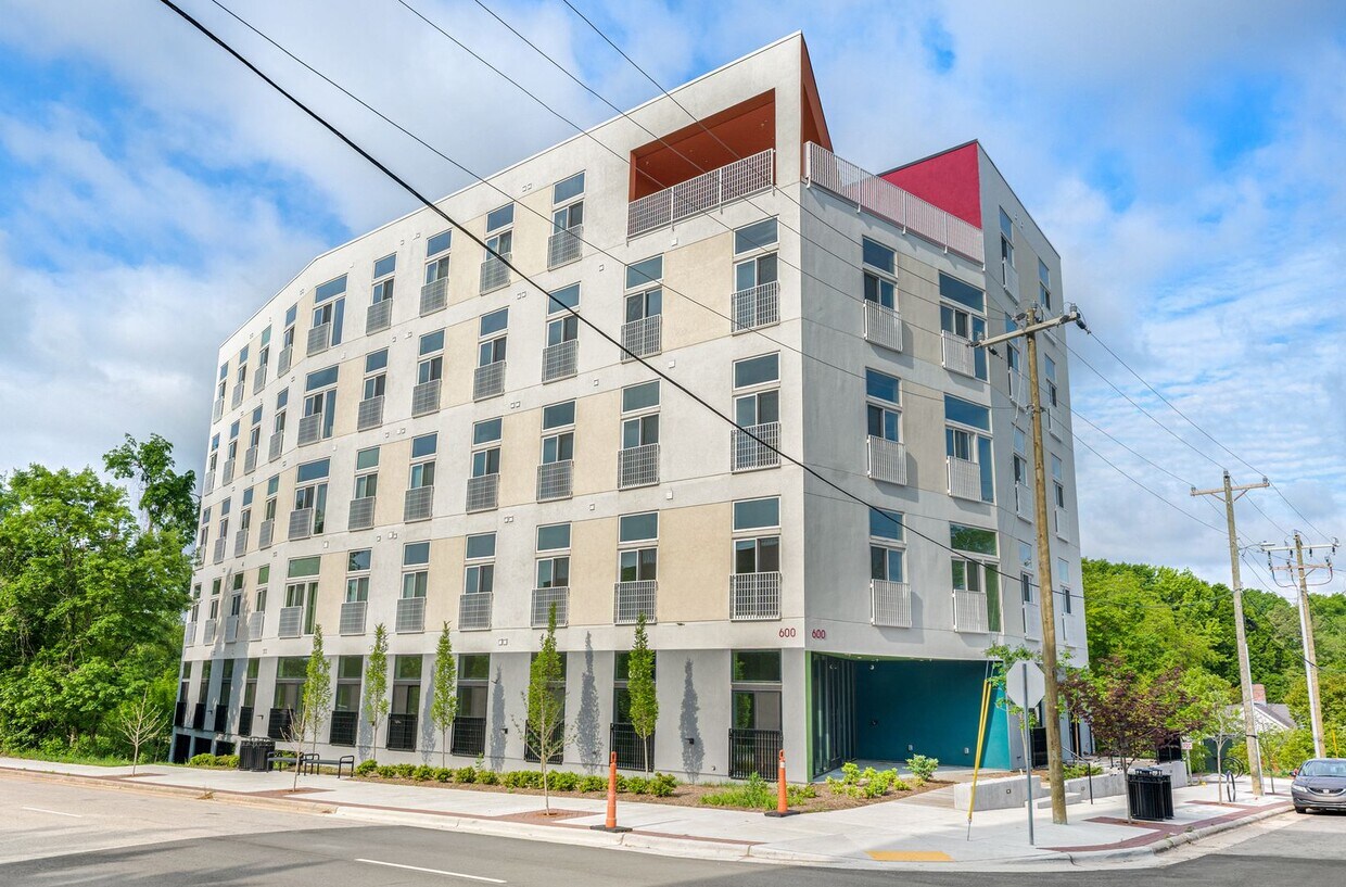Foto principal - Modern studio in City Port Durham! Walkabl...