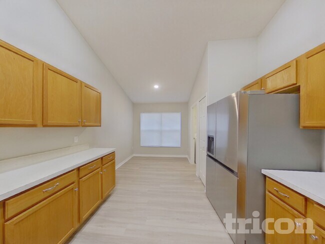 Foto del edificio - 1067 Stoneham Dr