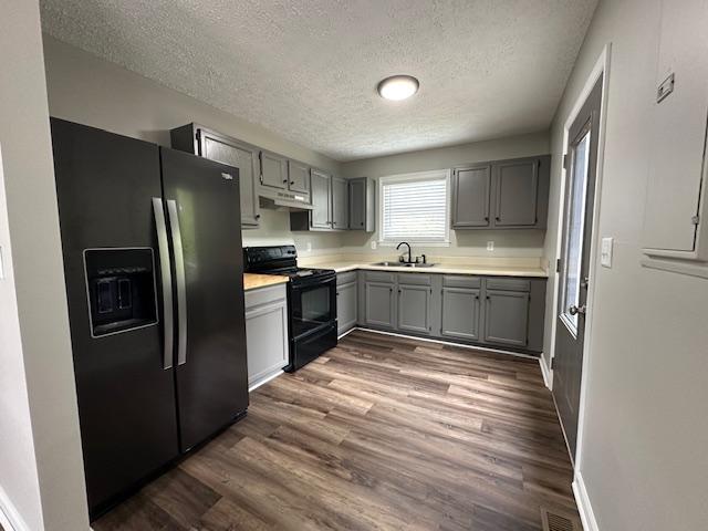 Foto del edificio - 631 Silkwood Ln