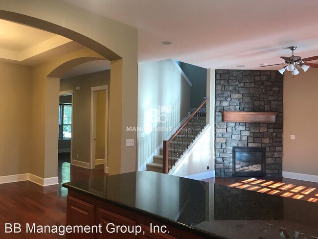 Foto del edificio - 4 br, 2.5 bath House - 20412 SW Lavender T...