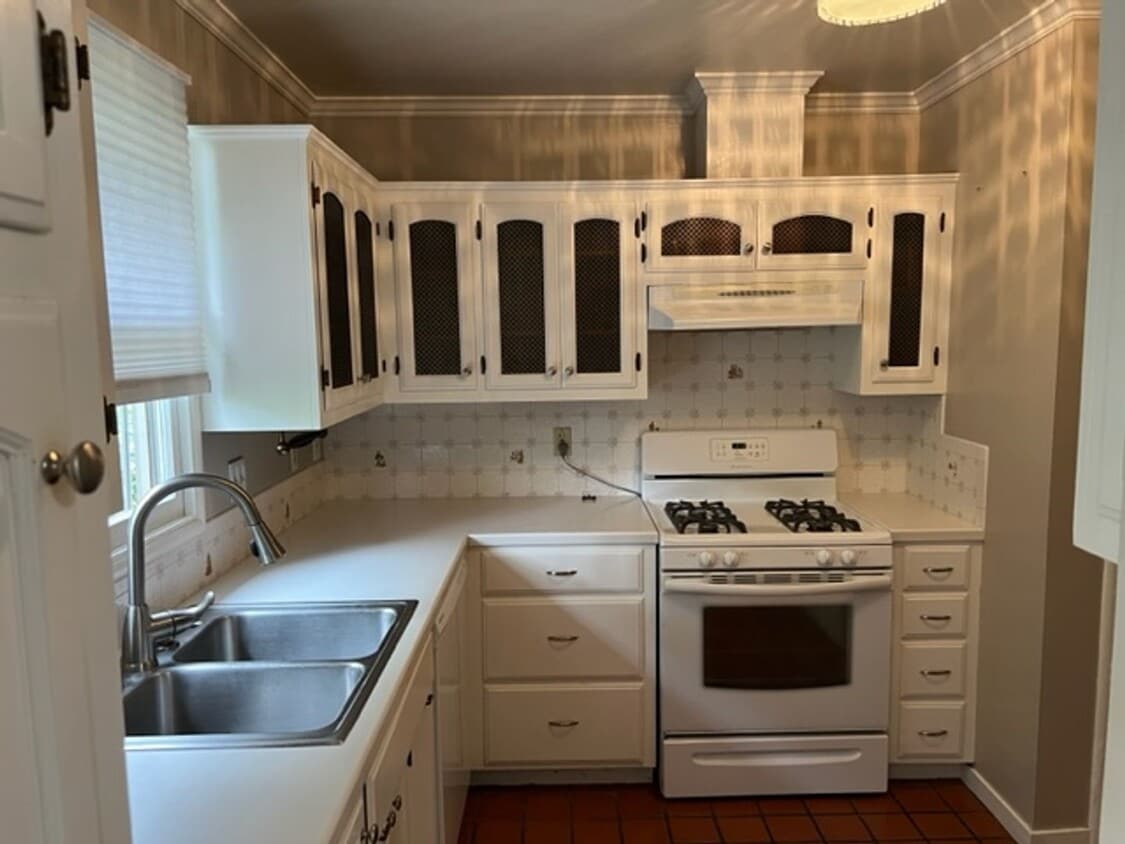 Primary Photo - Charming 2 bed, 1 bath home in Los Gatos, ...