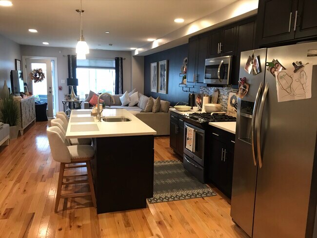 Foto del edificio - 742 N 19th St