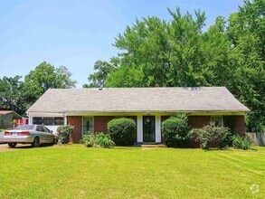 Building Photo - 1484 Haywood Ave