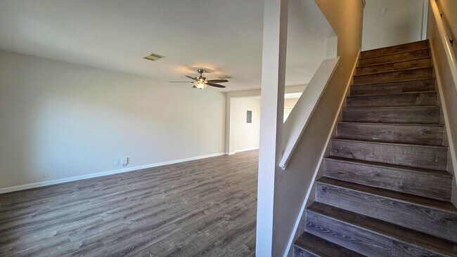 Building Photo - Candlewood Northeast San Antonio