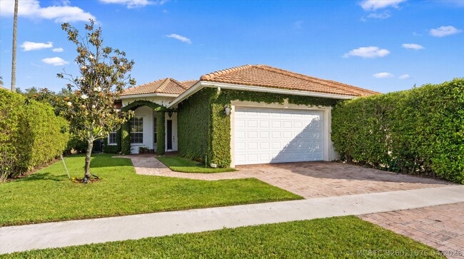 Building Photo - 2920 Twin Oaks Way