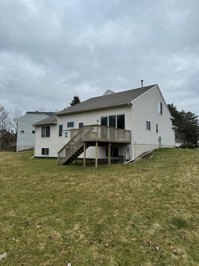 Foto del edificio - 5431 Boxwood Ct SE